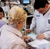 Jubilados tendrán menos remedios gratis y deberán presentar un formulario