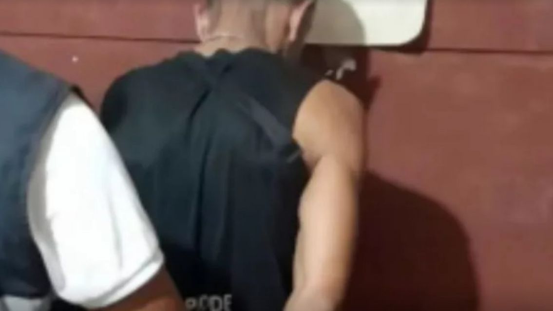 [HORROR] Polic�as quedaron helados al entrar a casa de un norte�o: hab�a dos nenas dentro