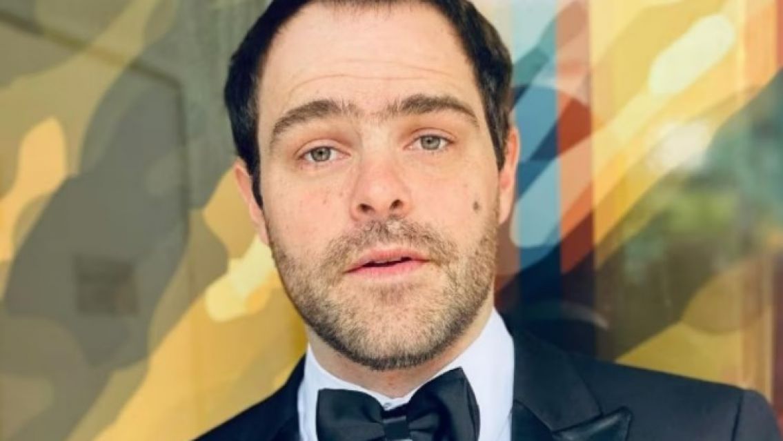 Arrestaron a Peter Lanzani en Ushuaia: la foto de cuando se lo llevaron preso junto a dos amigos