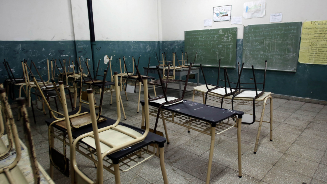 Condenado por depravado, profe norteño pedía "algo a cambio" por subir calificaciones