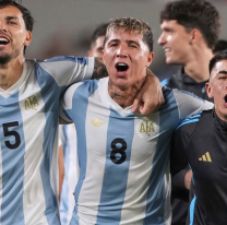 Le dieron la cana a crack de la Selección, le agarraron el celu y todo mal
