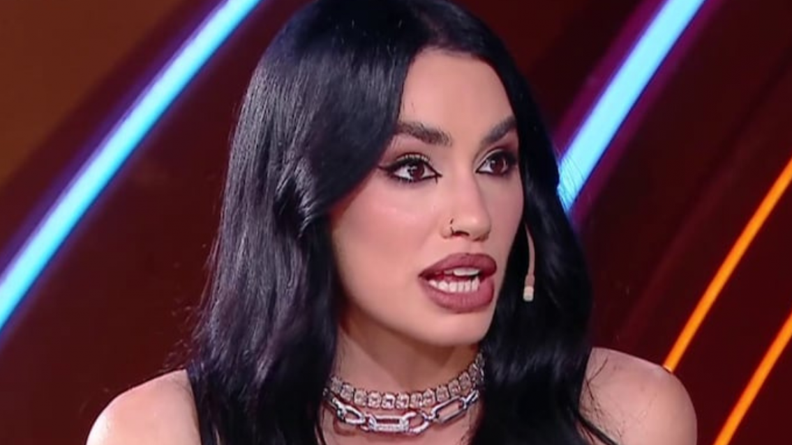 Fans de Lali Espósito la criticaron, a ella no le gustó nada y los mandó a callar
