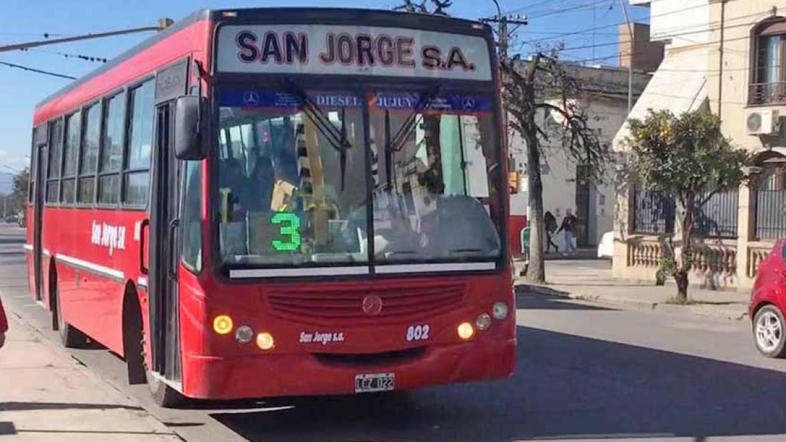 El boleto de colectivo ya supera los mil pesos en San Salvador de Jujuy