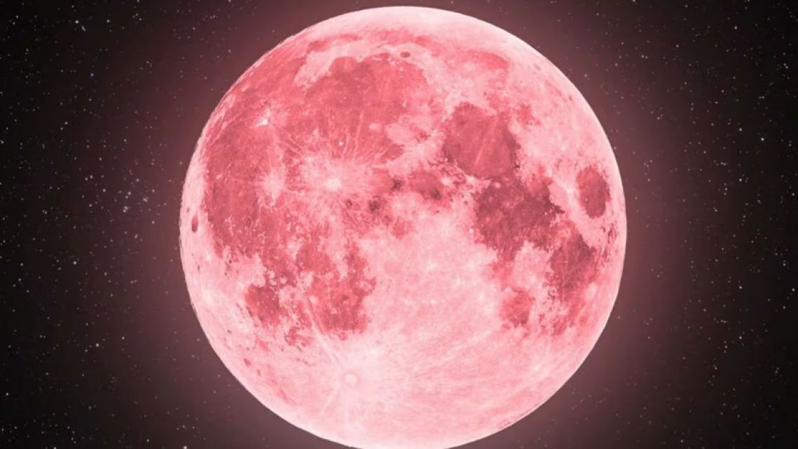 Se acerca la luna rosa: cu�ndo ser� y cu�l es el efecto que tendr� en cada signo del zod�aco
