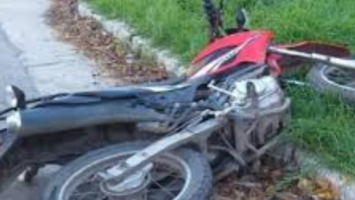 Brutal ataque de un salteño: embistió con su moto a su pareja y su bebé y las abandonó