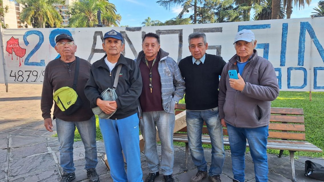 Ex trabajadores de la Dirección de Energía de Jujuy piden cumplimiento de la Ley Provincial 4879/95