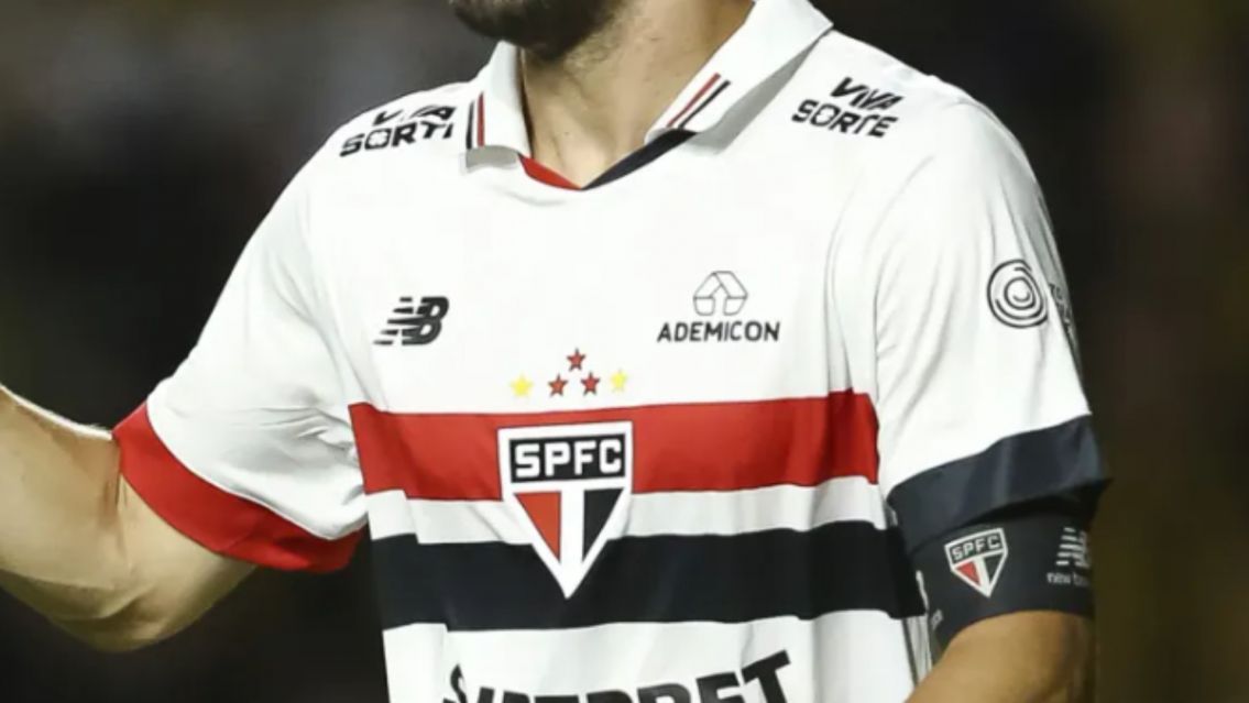 Un ex crack de Boca quiere volver al futbol argentino: todos atentos