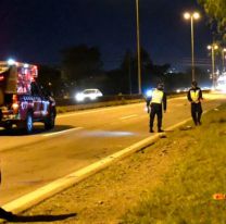 Camionero atropelló una moto en la ruta 9: Una jujeña y sus dos hijos muy graves