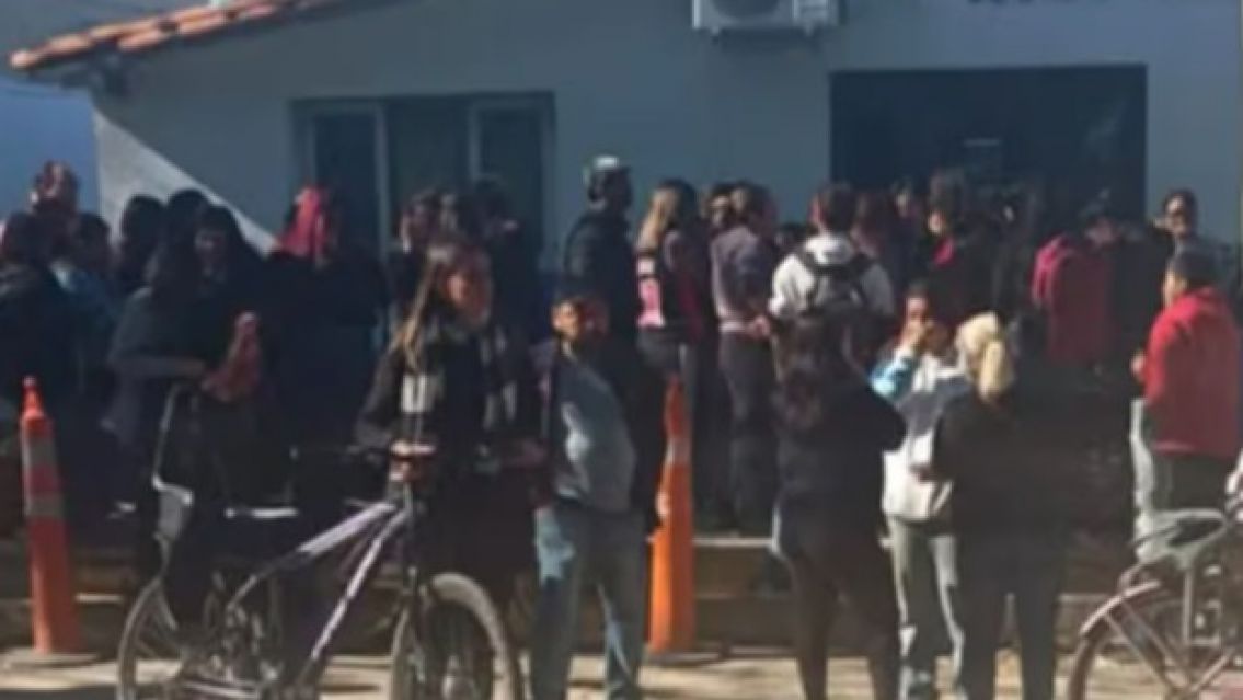 Los escalofriantes chats de los estudiantes que planificaban un tiroteo en la escuela