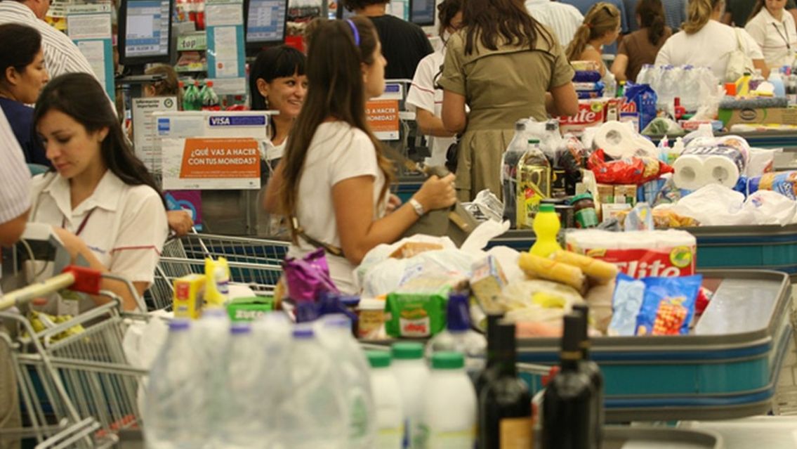 Alerta por una nueva estafa: se hacen pasar por un supermercado y vac�an tu cuenta