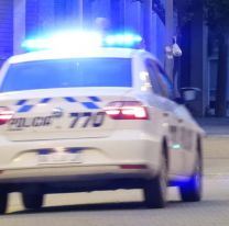 Mujer salió a correr y entre los yuyos, apareció un asqueroso para arruinarle la vida