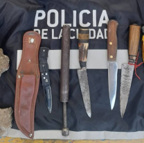 Changuitos organizaban peleas callejeras, la Policía incautó una docena de cuchillos