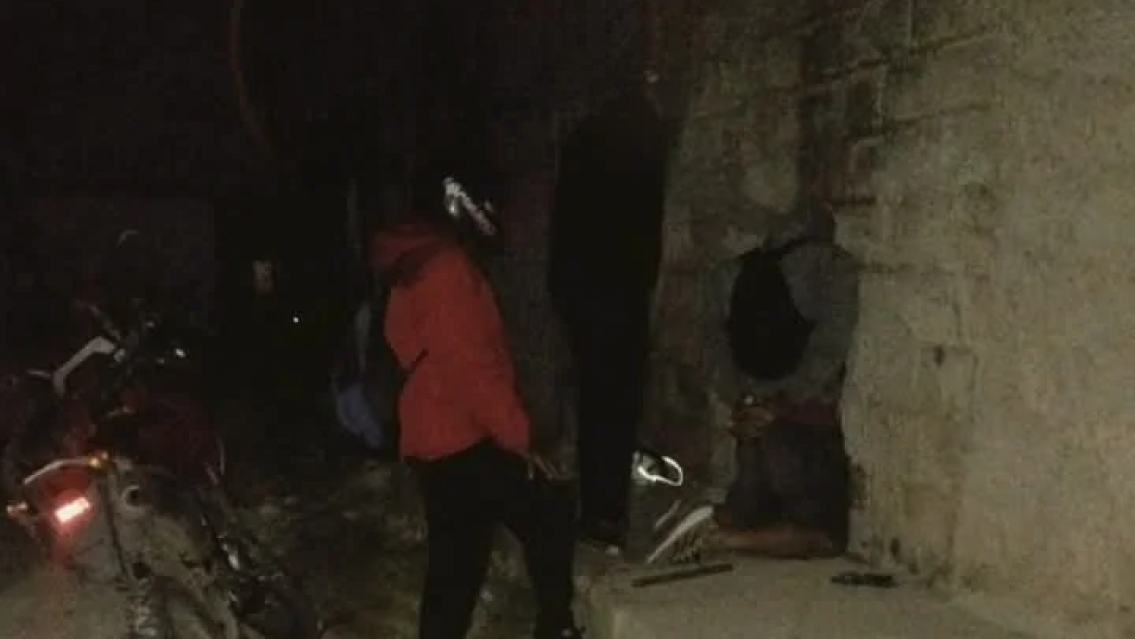 Así venden droga en Jujuy, lo agarraron infraganti