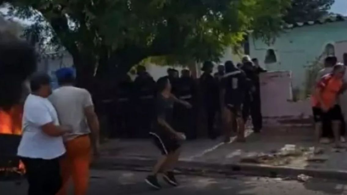 DJ norte�o le hizo algo terrible a su primita de cinco a�os: amenazaron a la abuela