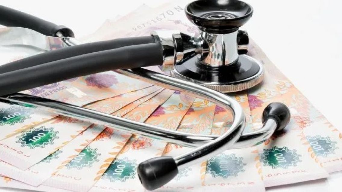 Obras sociales prepagas vuelven a subir: a cuánto se van y desde cuándo