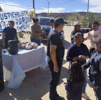 En Pascua, candidatos del Frente Justicialista recorrieron Humahuaca repartiendo roscas
