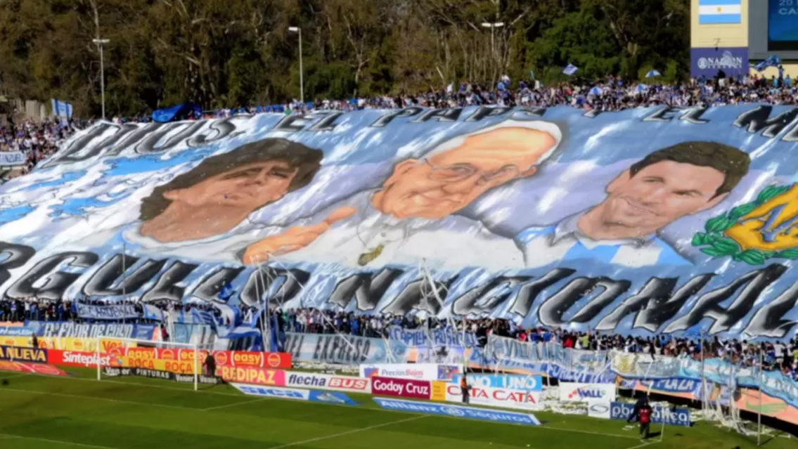 Por la muerte del Papa Francisco, suspenden todos los partidos de f�tbol en Argentina