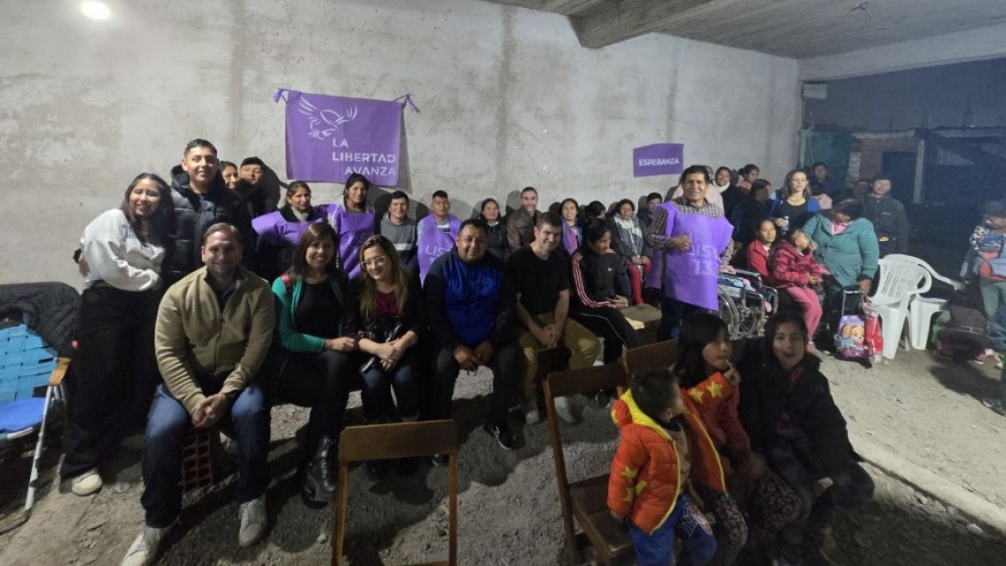 Candidatos de LLA recorrieron Alto Comedero: "Hay que escuchar a los vecinos"