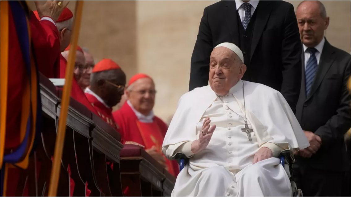 Revelaron c�mo fueron las �ltimas horas de Francisco: qu� le dijo a su enfermero