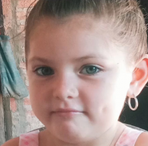 Nena encontrada sin vida en Formosa: sábanas manchadas y una pistola