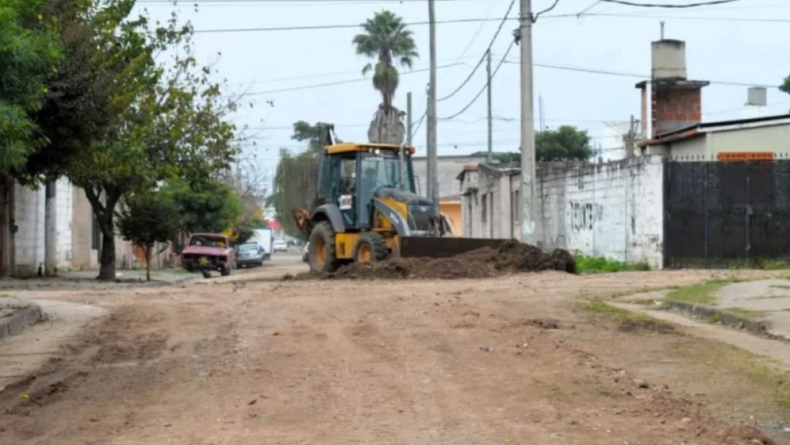 Comenzaron obras de repavimentación en más de 50 cuadras en Alto Comedero