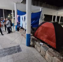 Acampe en Palpalá: la Muni sigue sin responder y ahora se metieron los concejales