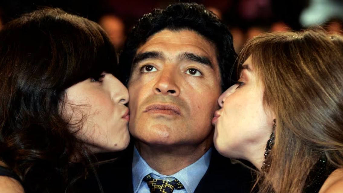 Dalma y Gianinna Maradona denunciaron cuentas secretas de Morla por 13 millones de d�lares