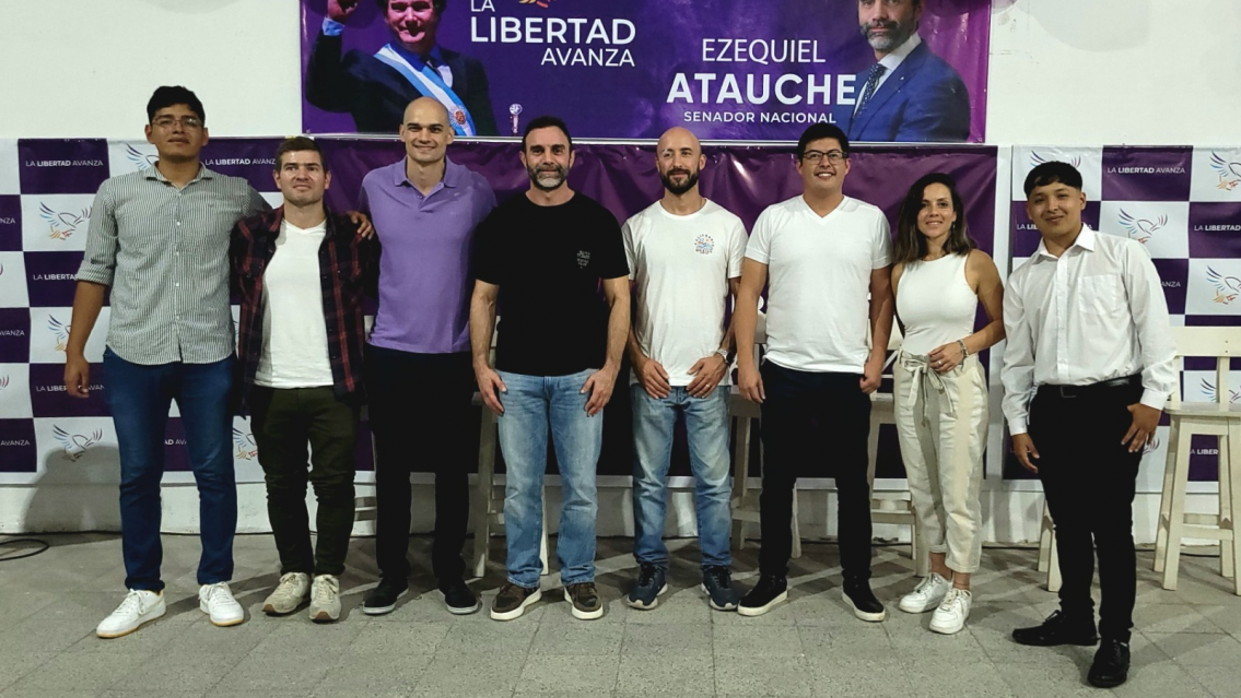 Con cr�ticas a los "pol�ticos tradicionales", Atauche acerc� las propuestas de LLA