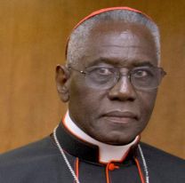 El cardenal ultraconservador que puede convertirse en el primer papa africano