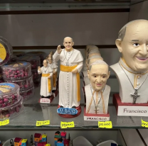 Se disparan las ventas de productos del Papa Francisco "muy baratos"
