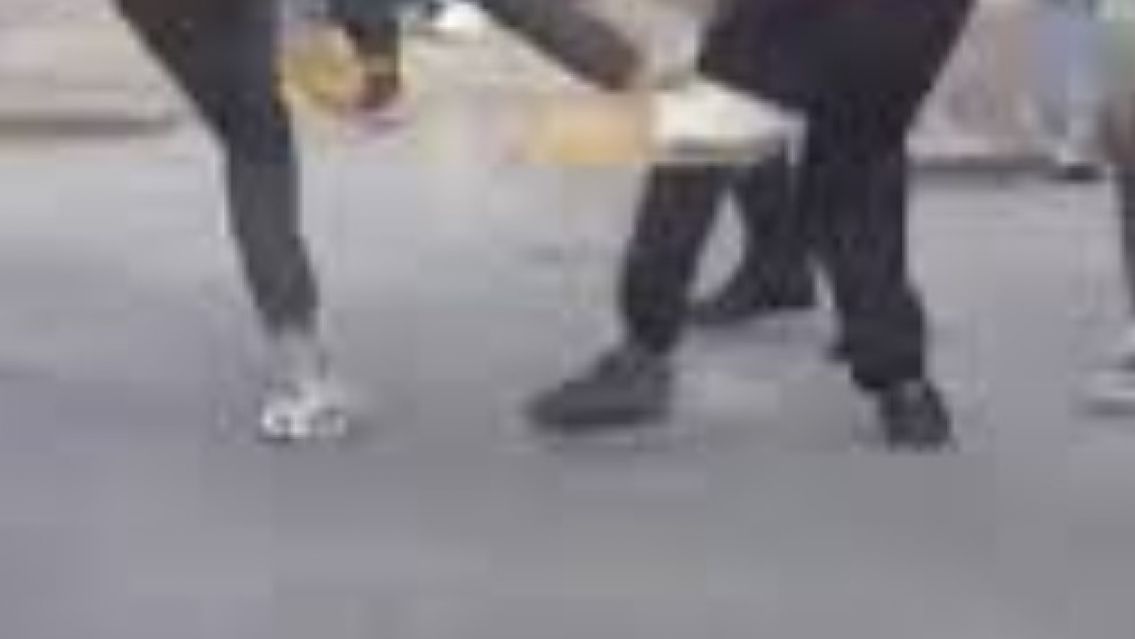 Se agarraron las familias más picantes de Mariano Moreno: hay un apuñalado y cinco detenidos