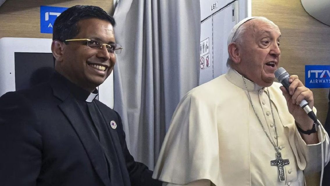 El arzobispo indio que iniciar� la votaci�n del c�nclave por la elecci�n del nuevo papa
