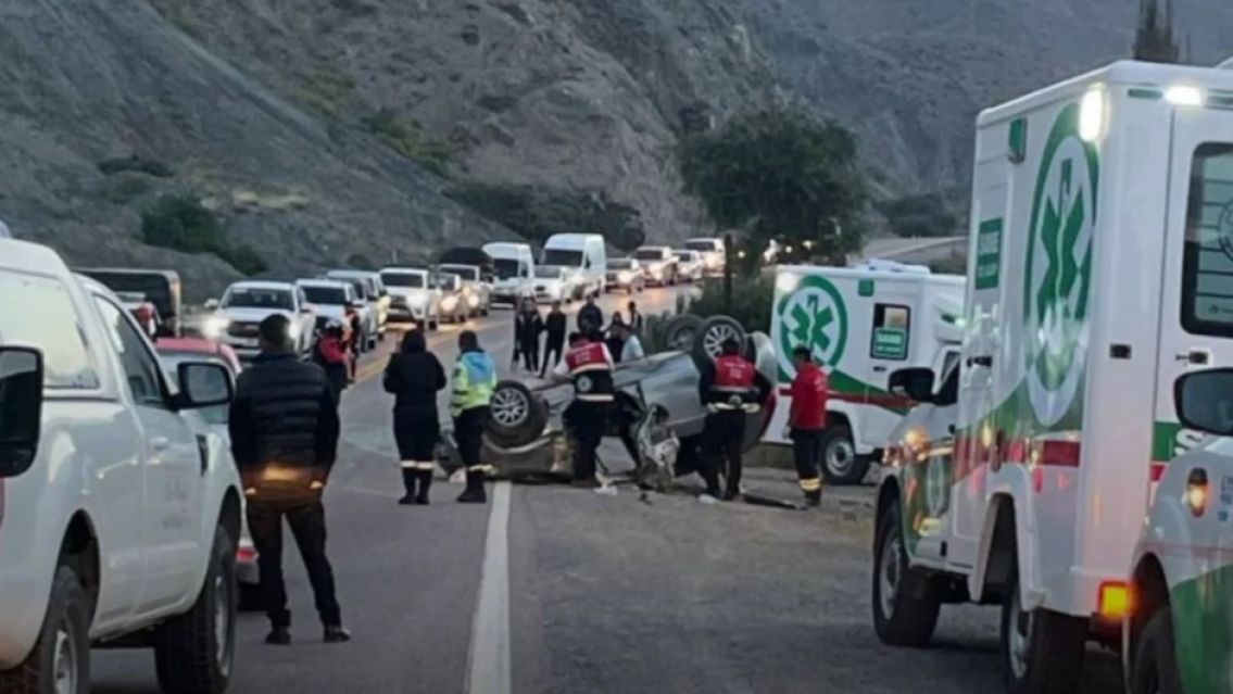 Brutal vuelco en la ruta se cobró la vida de un jujeño y dejó al menos 3 heridos