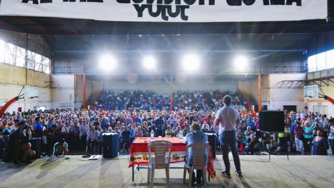 El gobierno de Milei pagará una indemnización a ex trabajadores de Zapla: Los detalles