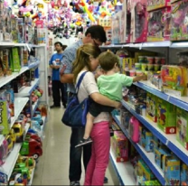 El sueldo no alcanza: esto sale mantener a un niño en Jujuy