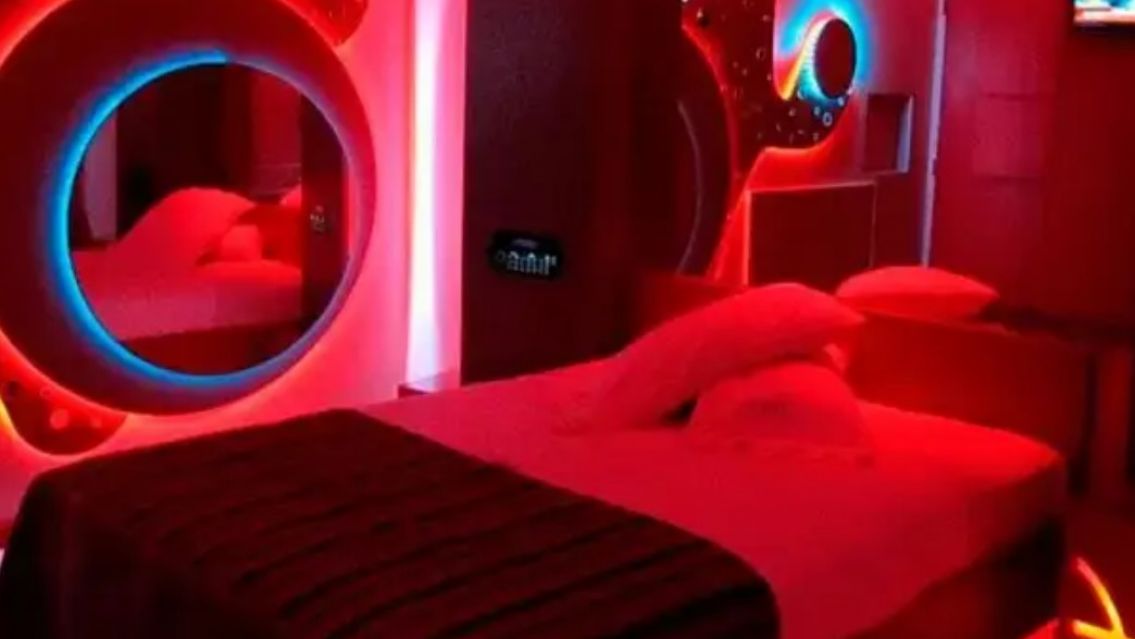 Los gritos que dejaron a todos helados en un telo: "Sin..."