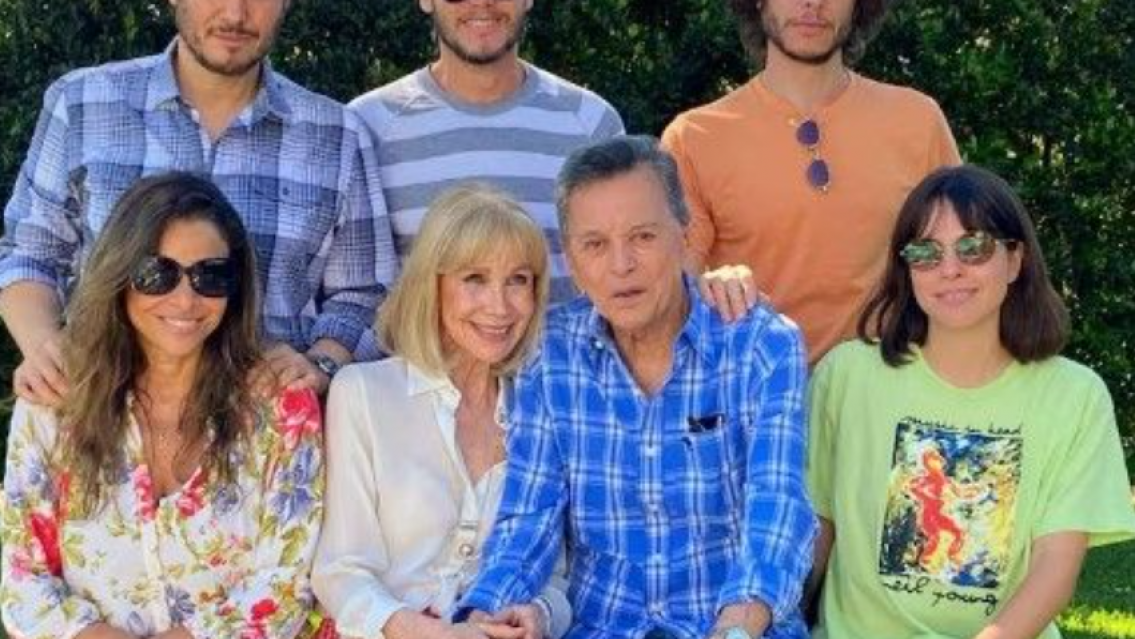 Esc�ndalo, cu�l es el hijo de Palito Ortega al que vinculan con Lizy Tagliani