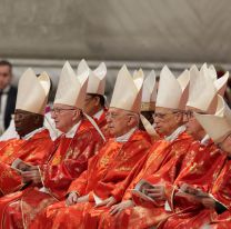 Comenz&oacute; el c&oacute;nclave para elegir al nuevo Papa: qui&eacute;n ser&aacute;