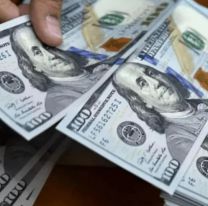 Dólar hoy: el oficial bajó $75 y el blue $20