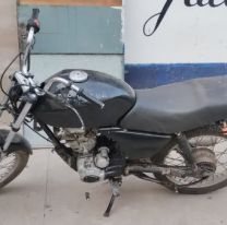 Policías de Jujuy recuperaron una moto: Buscan al dueño