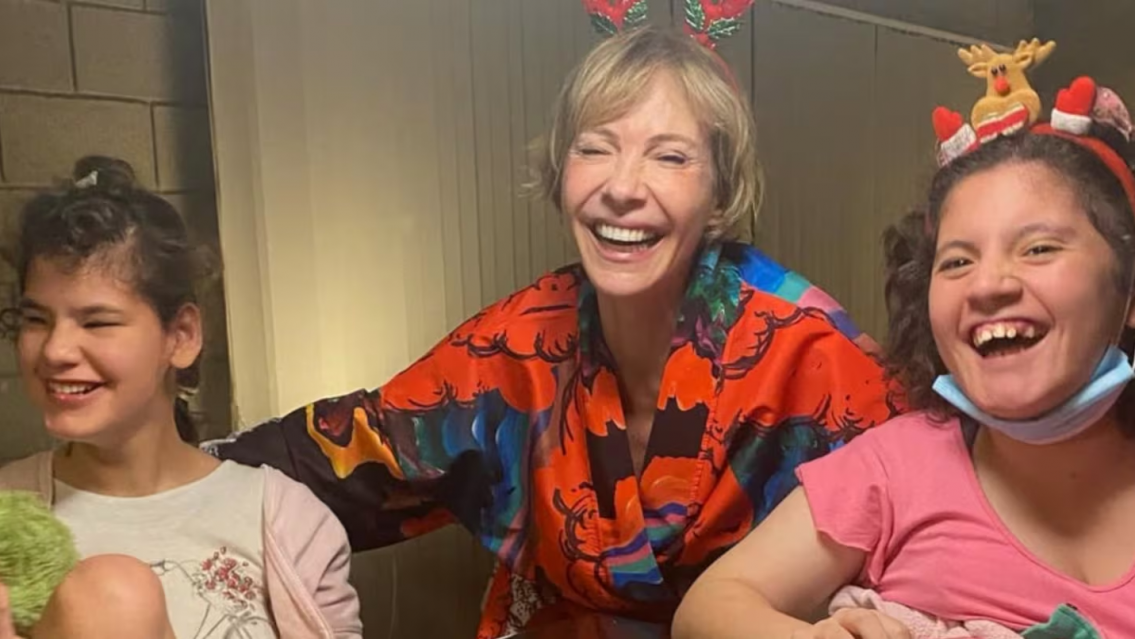 Conmovedor relato de la actriz In�s Est�vez y su hija con par�lisis cerebral