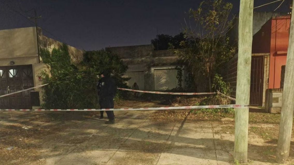 Macabro hallazgo: un hombre vivió tres años con el cuerpo de su madre
