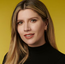 "Estoy a full con mi amante": Laurita Fernández polémica en la bañera