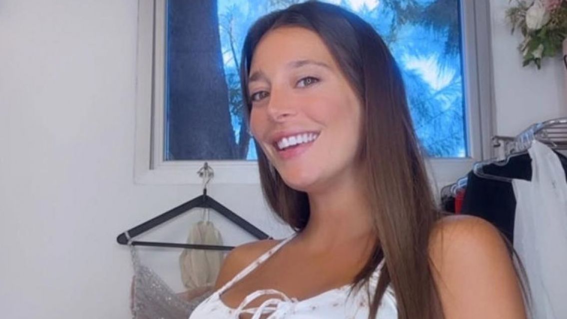 Las impresionantes abdomiles de Sol Peréz a poco de ser mamá