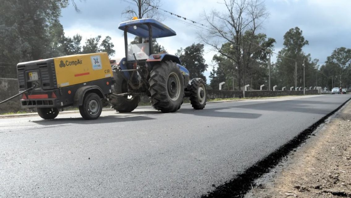 Avanzan las obras de repavimentación en la Ruta Provincial 4