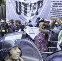 Brutal represión a jubilados durante la nueva marcha de los miércoles 