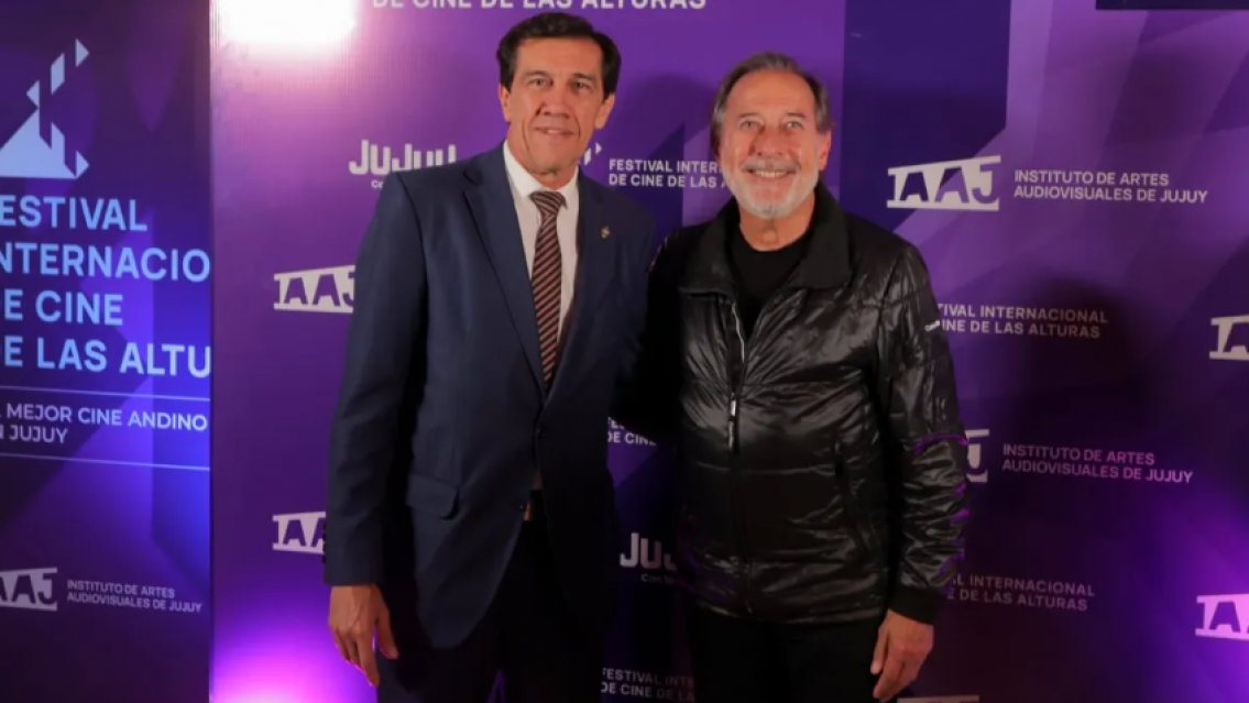Con la presencia de Guillermo Francella, se inaugur� el X Festival de Cine de las Alturas