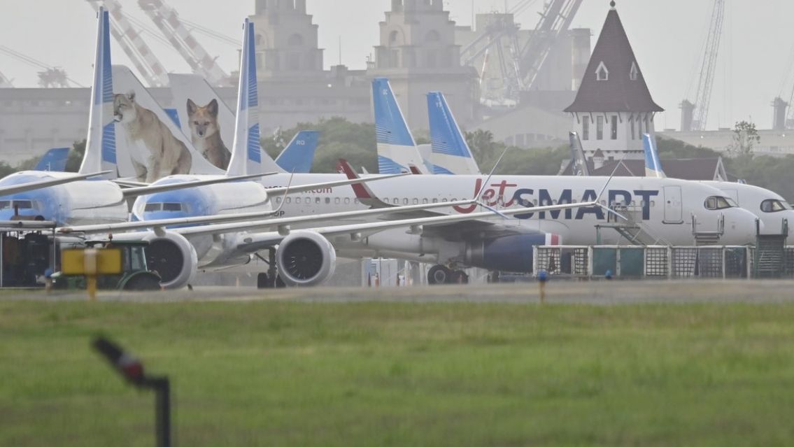 Un gremio aeronáutico anunció paros que afectarán vuelos nacionales e internacionales