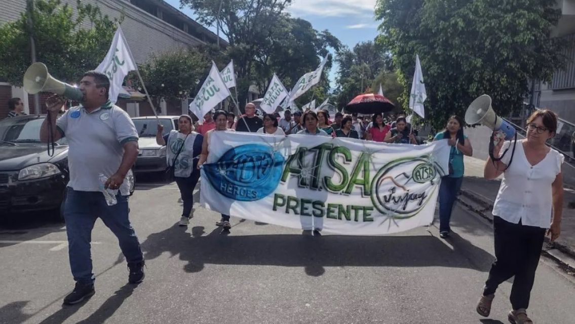 Trabajadores de la salud de Jujuy realizaron un paro: el reclamo