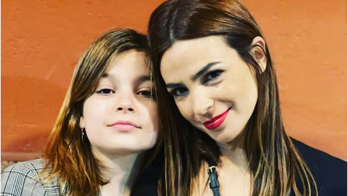 La hija de Agustina Cherri sorprendi� al presentar su pareja
